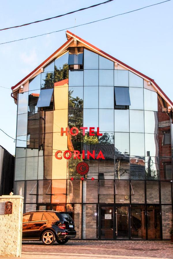 Hotel Corina Borsa  Exterior photo